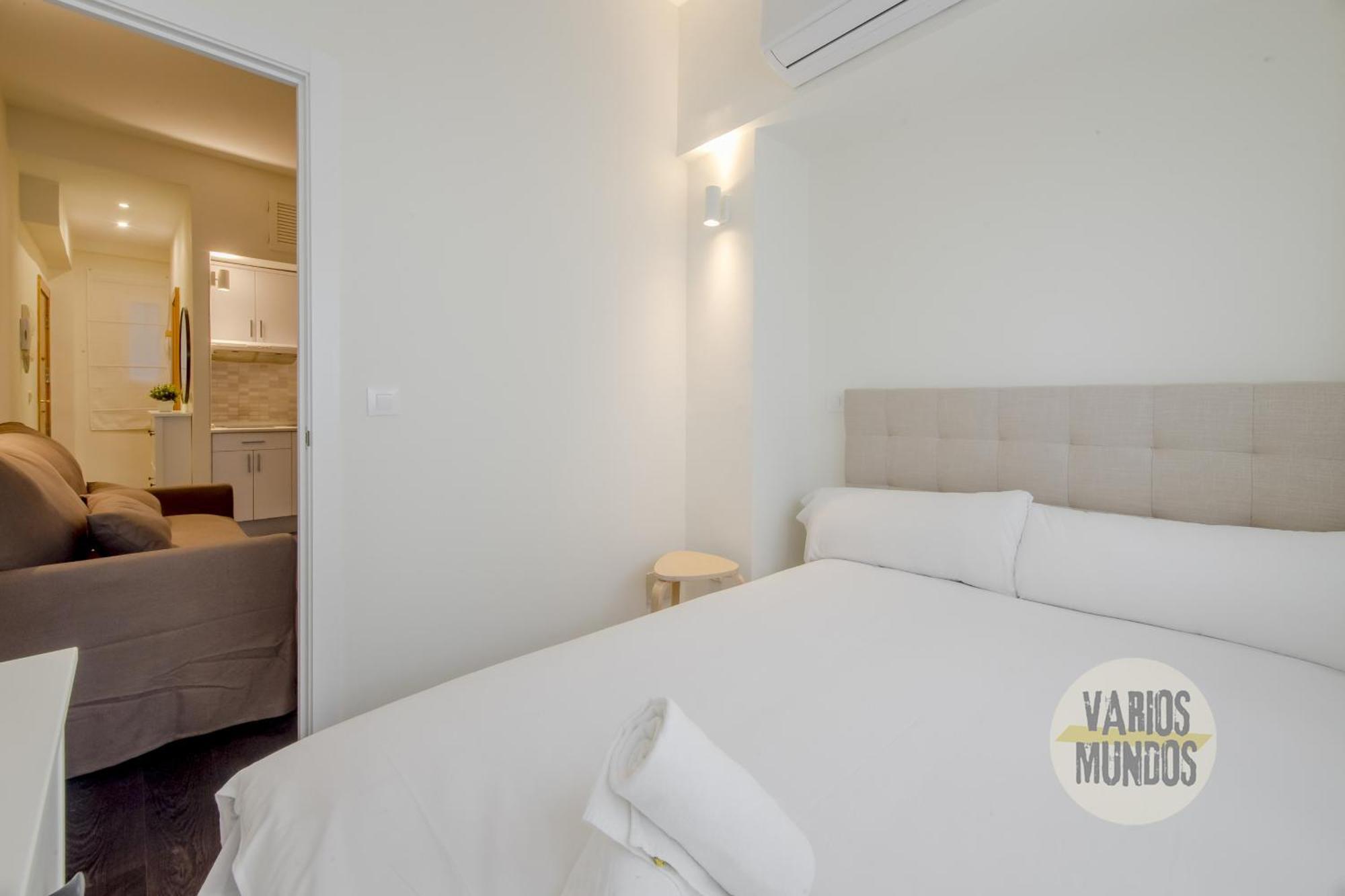 Tiny Apt Para 3Pax En La Plaza De Chueca Madrid Exterior foto